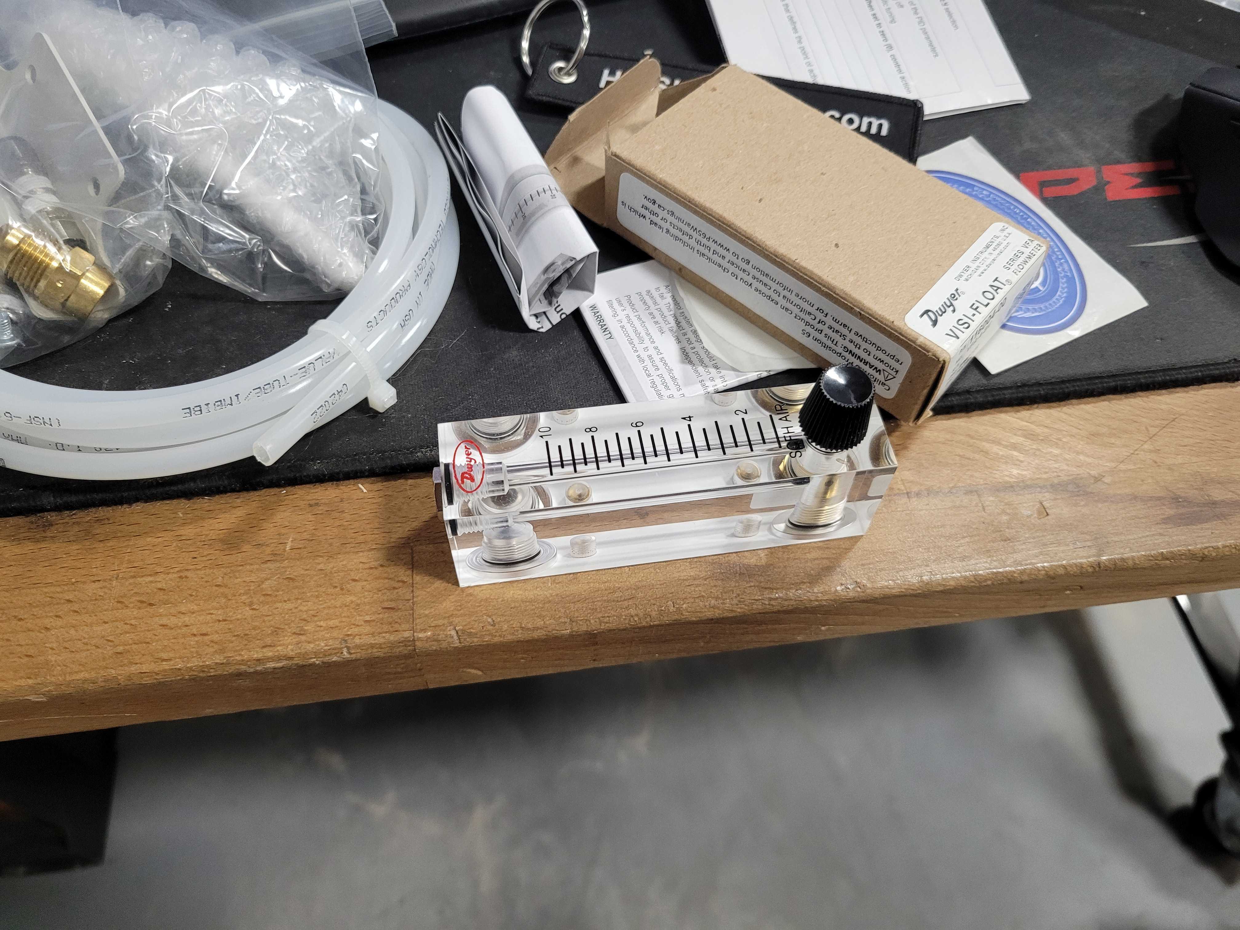 Dwyer Visi-Float argon gas kit — never installed